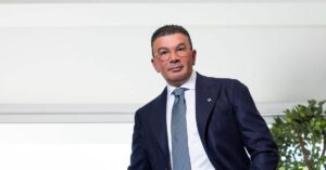 restare fino alla fine