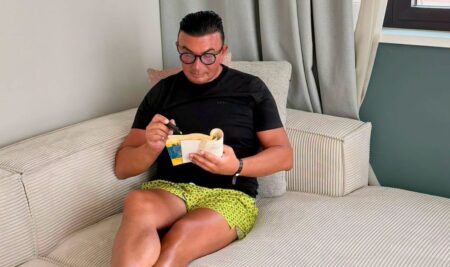 La ricchezza dello specchio: perché l’evoluzione interiore precede il successo